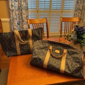 MK 2 Piece Luggage